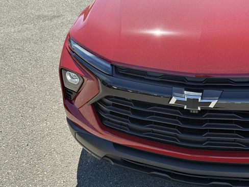 New 2026 Chevrolet TrailBlazer LT w/ Midnight Edition AWD/4WD image 39