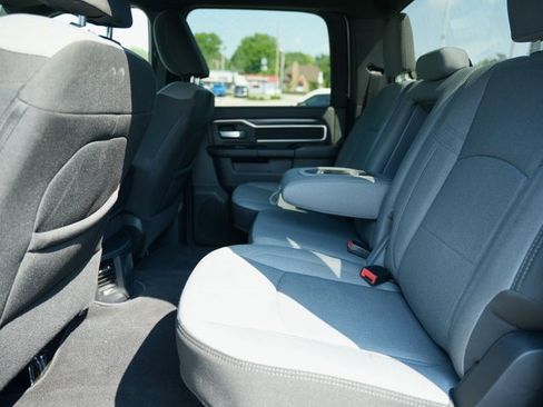 Used 2024 RAM 3500 Big Horn image 11