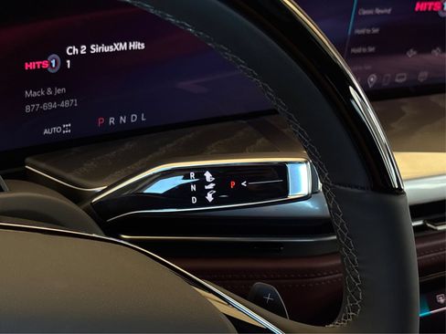 New 2026 Cadillac Escalade Luxury AWD/4WD image 29