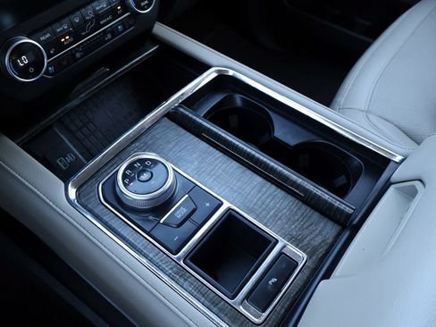 Certified 2021 Ford Expedition Limited RWD image 39
