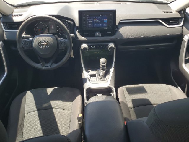 Used 2021 Toyota RAV4 LE FWD image 3