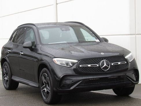 New 2026 Mercedes-Benz GLC 300 4MATIC image 2