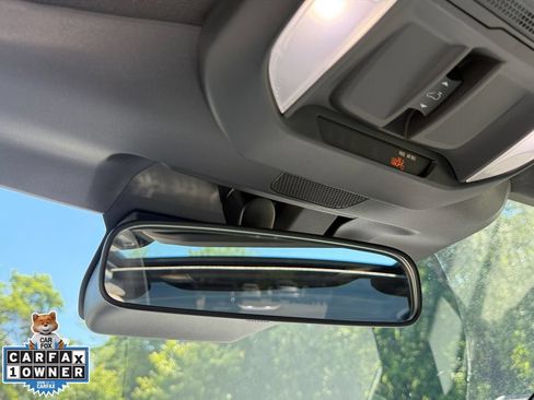 Certified 2025 Subaru Forester Premium AWD/4WD image 19