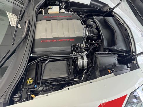 Used 2019 Chevrolet Corvette Grand Sport image 17