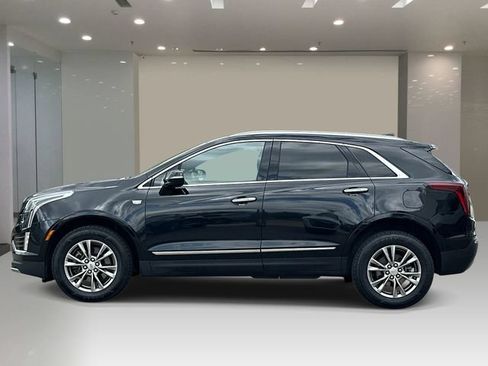 Used 2023 Cadillac XT5 Premium Luxury FWD image 2