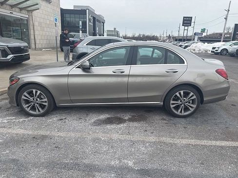 Used 2019 Mercedes-Benz C 300 4MATIC Sedan image 6