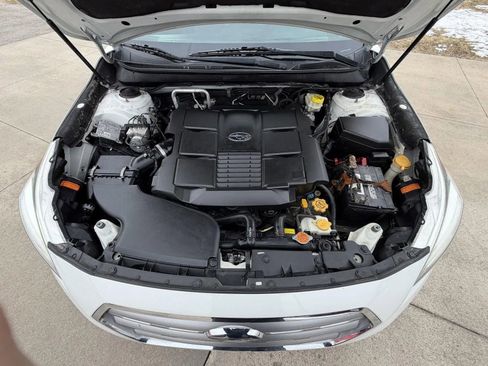 Used 2017 Subaru Outback 3.6R Limited image 28