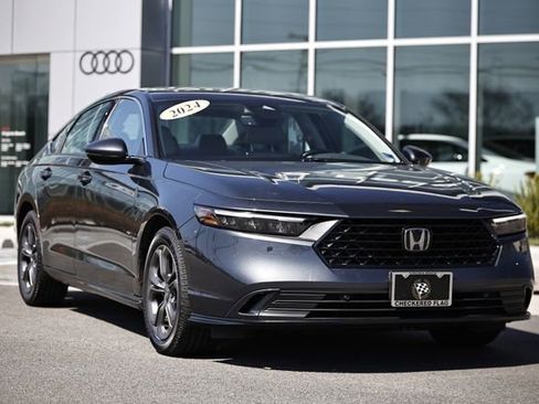 Used 2024 Honda Accord EX-L image 2