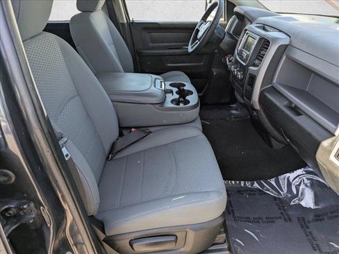 Used 2015 RAM 1500 Express AWD/4WD image 20