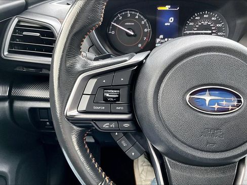 Used 2021 Subaru Crosstrek 2.0i Premium w/ Moonroof Package image 18