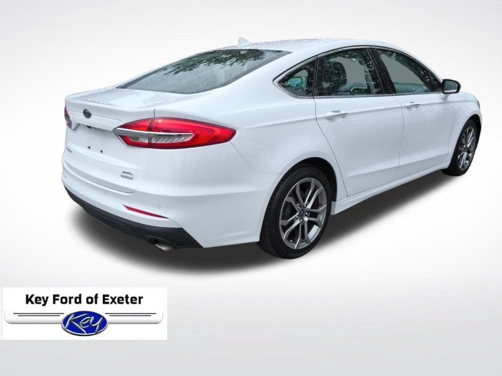 Used 2019 Ford Fusion SEL FWD image 12