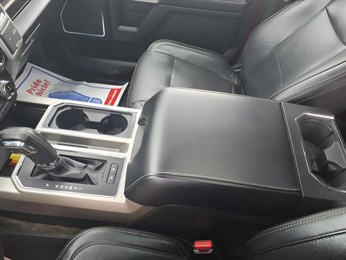 Used 2016 Ford F150 Lariat w/ Equipment Group 502A Luxury image 14