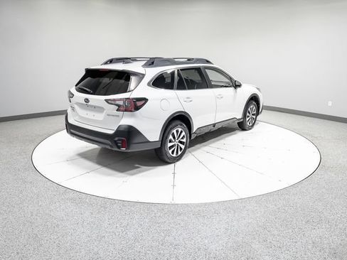 Used 2022 Subaru Outback Premium AWD/4WD image 30