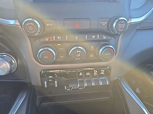 Used 2021 RAM 1500 Laramie w/ Sport Appearance Package image 29