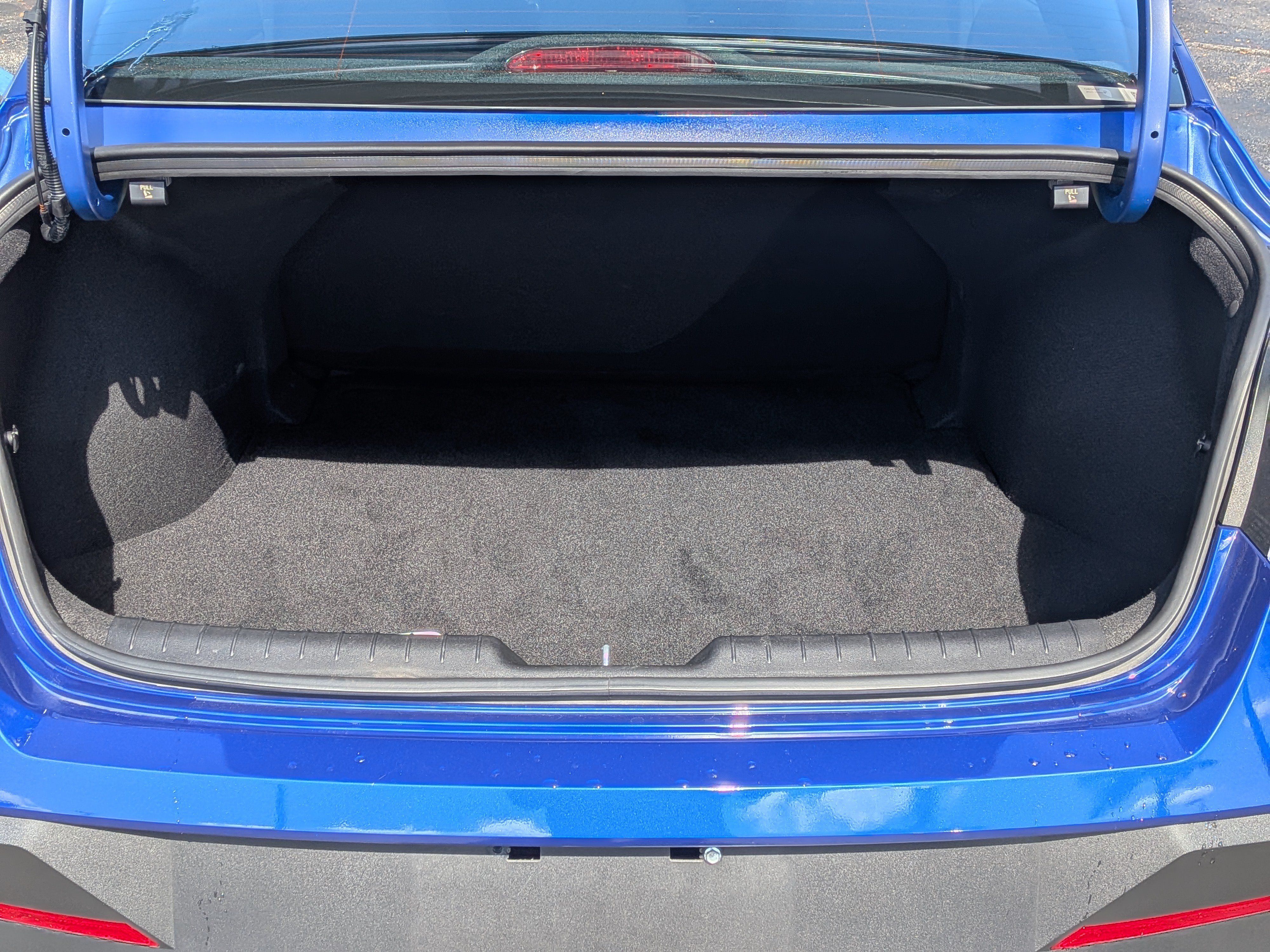 Used 2025 Hyundai Elantra Sport FWD image 13