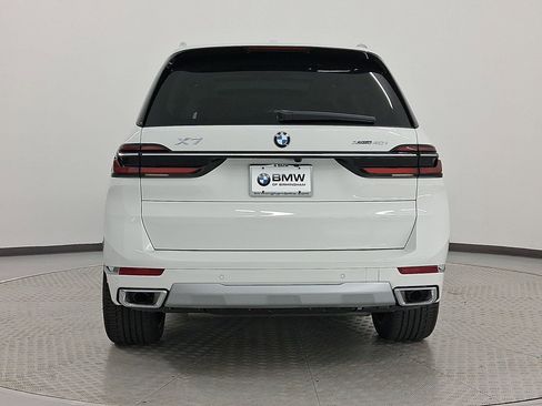 New 2026 BMW X7 xDrive40i image 10