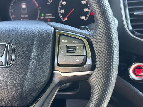 Used 2024 Honda Ridgeline Black Edition image 11