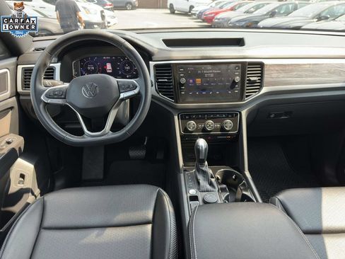 Used 2023 Volkswagen Atlas Cross Sport SE AWD/4WD image 12