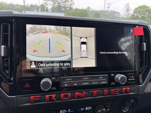 New 2026 Nissan Frontier PRO-4X w/ Pro-4x Convenience Package AWD/4WD image 9