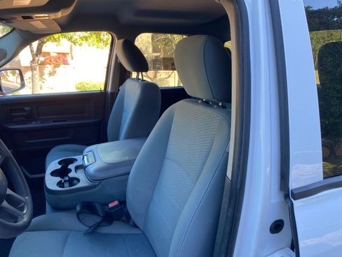 Used 2016 RAM 1500 Express image 18