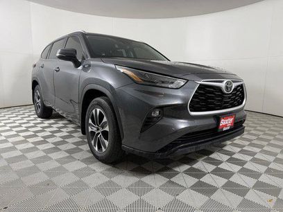 Certified 2023 Toyota Highlander XLE
