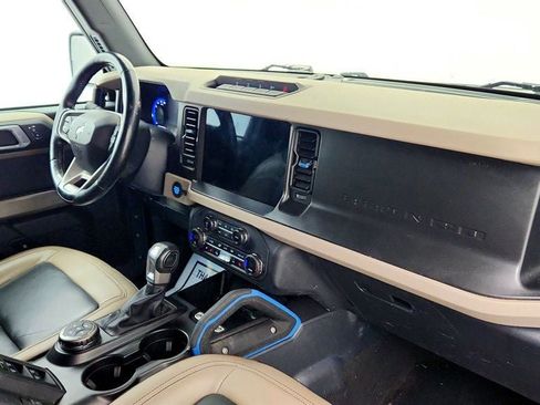 Used 2023 Ford Bronco Wildtrak AWD/4WD image 22