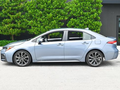 Used 2022 Toyota Corolla SE FWD image 5