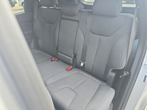 Used 2023 Hyundai Santa Fe SEL AWD/4WD image 14