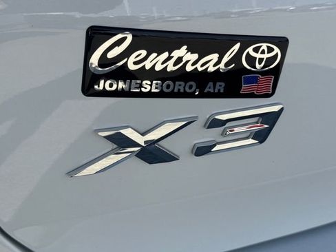 Used 2024 BMW X3 xDrive30i w/ Premium Package image 15