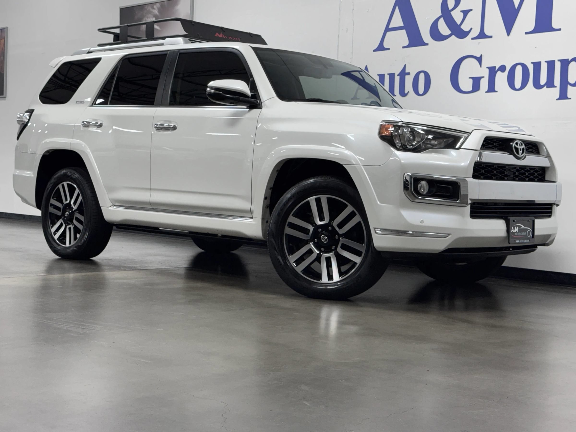 Used 2016 Toyota 4Runner Limited w/ Convenience Package AWD/4WD image 2