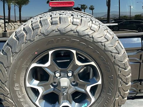 Used 2022 Jeep Wrangler Unlimited Rubicon 4xe w/ Safety Group image 9