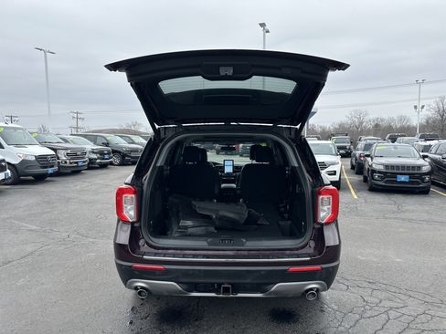 Certified 2023 Ford Explorer Limited w/ Limited Technology Package image 5