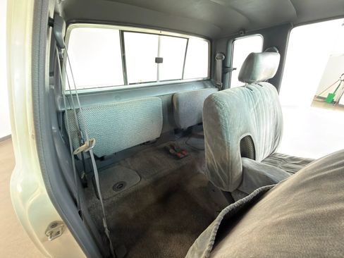Used 1992 Toyota Pickup Deluxe AWD/4WD image 23