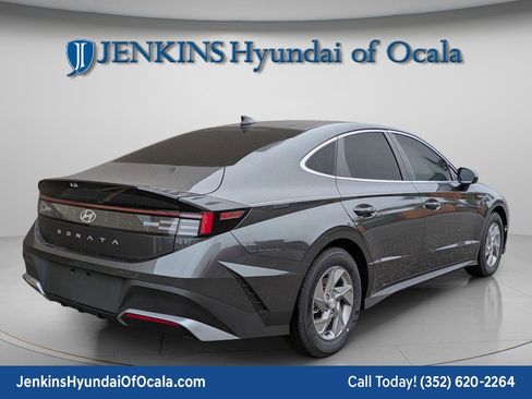 New 2026 Hyundai Sonata SE image 3