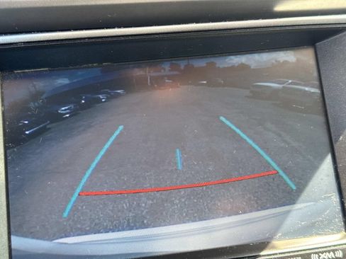 Used 2017 Toyota RAV4 XLE FWD image 28