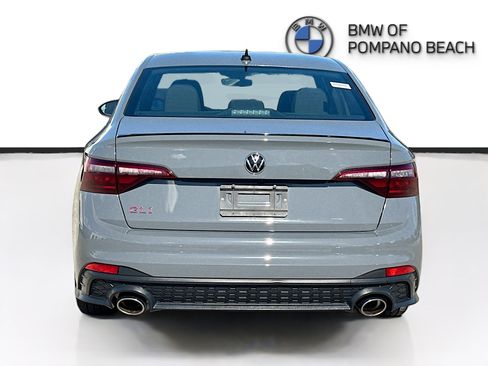 Used 2024 Volkswagen Jetta GLI 40th Anniversary Edition image 6