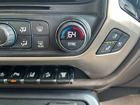 Used 2018 GMC Sierra 2500 Denali w/ Duramax Plus Package AWD/4WD image 20
