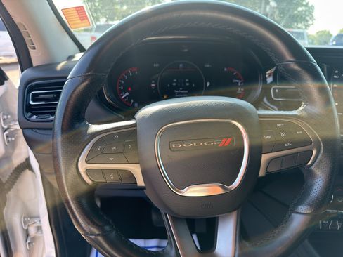 Used 2022 Dodge Durango SXT RWD image 14