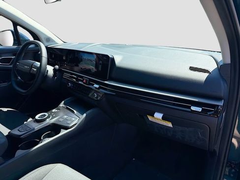 New 2027 Kia Sportage S FWD image 28