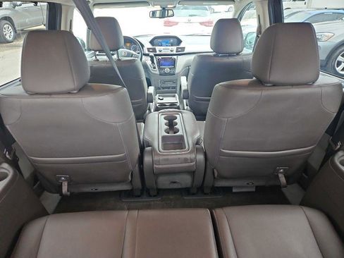 Used 2014 Honda Odyssey Touring image 11