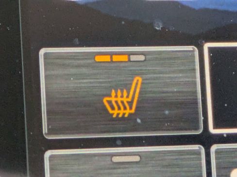 Certified 2025 Subaru Ascent Onyx Edition w/ Popular Package #2 image 25