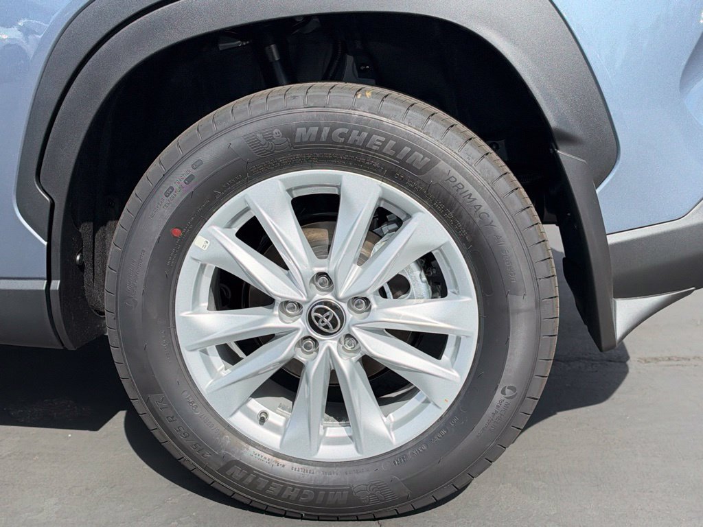 New 2026 Toyota Corolla Cross LE FWD image 16