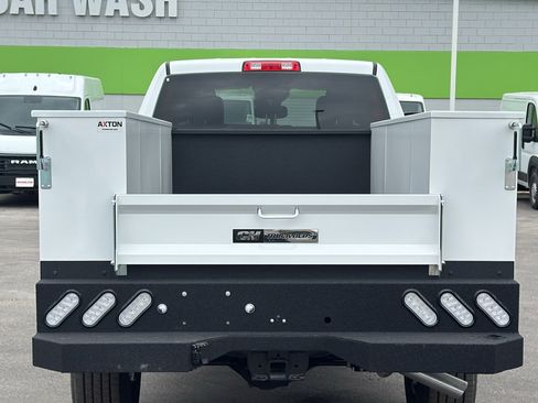 New 2026 RAM 2500 Tradesman w/ Commercial Features Package image 6