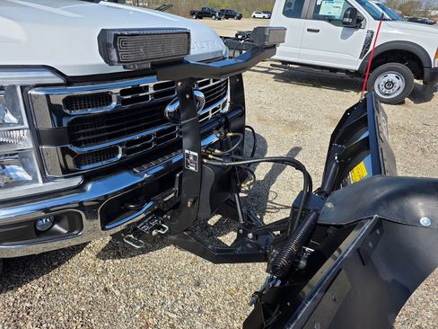 New 2026 Ford F450 XL w/ XL Chrome Package image 12