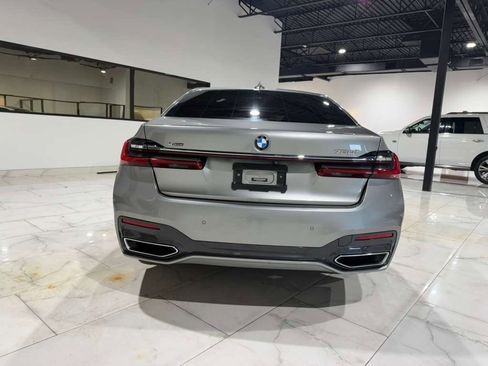 Used 2020 BMW 750i xDrive w/ Executive Package image 5