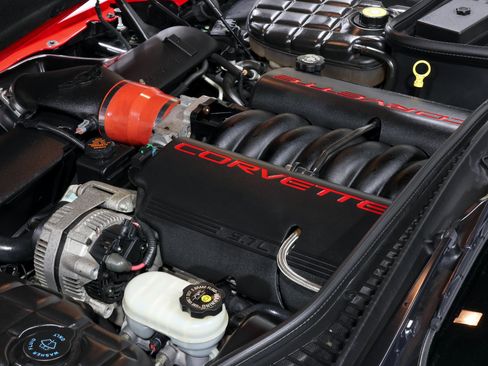 Used 2000 Chevrolet Corvette Convertible w/ Memory Pkg image 89