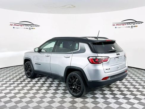 Used 2022 Jeep Compass Latitude w/ Convenience Group AWD/4WD image 6