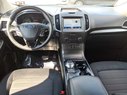 Used 2020 Ford Edge SE AWD/4WD image 6