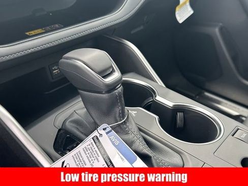 New 2026 Toyota Highlander XLE AWD/4WD image 17