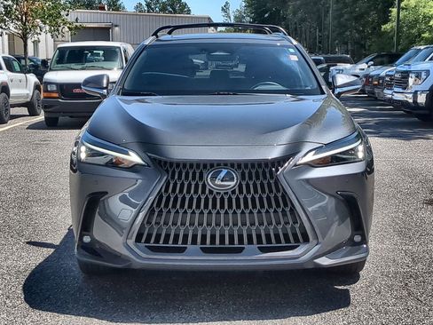 Used 2025 Lexus NX 250 FWD w/ Accessory Package (2T) image 3